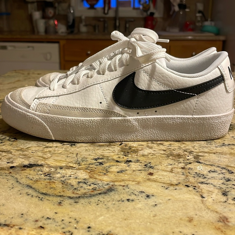 Nike Blazers youth like new